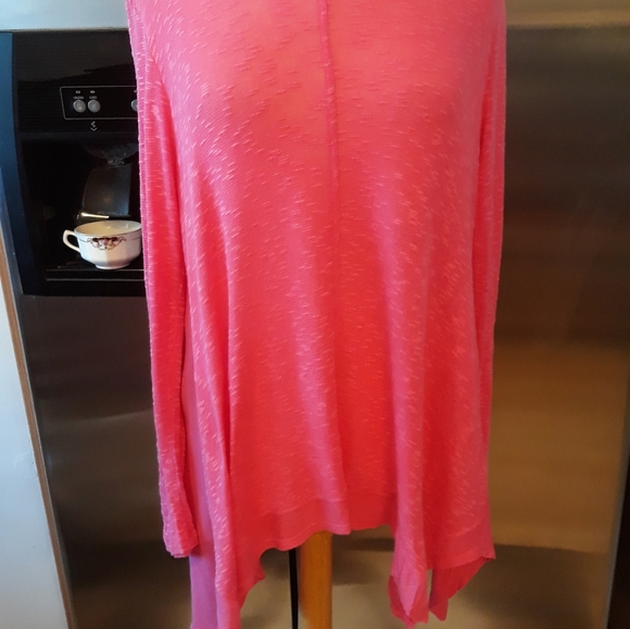 Westbound  Pink Tunic.     A  23 - Picture 2 of 8